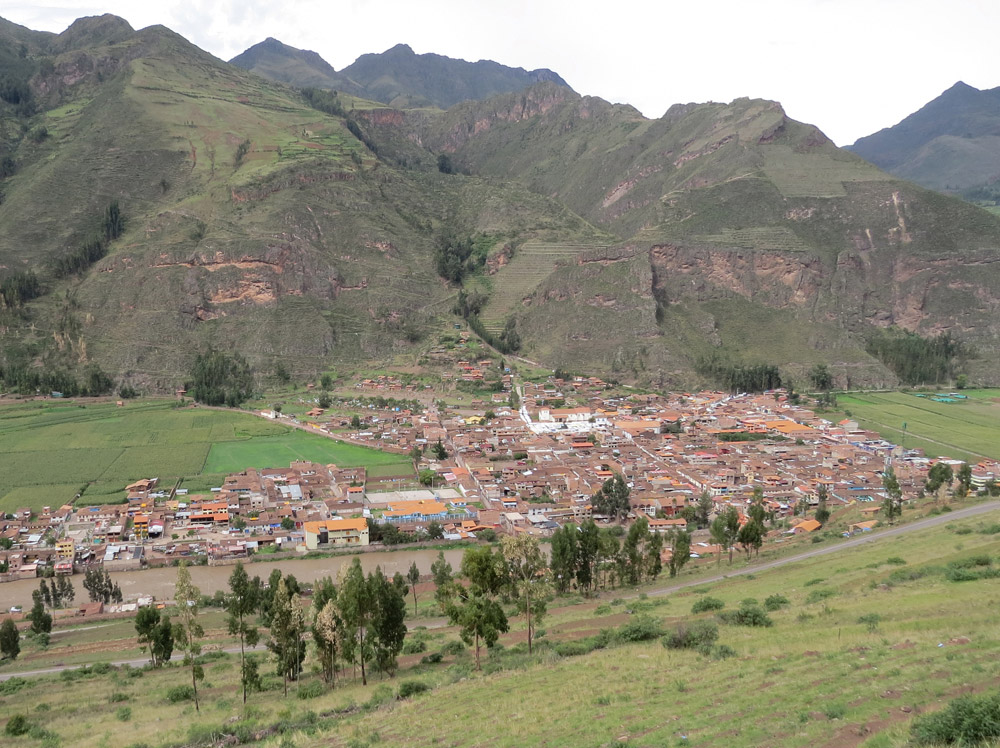 Pisac-from-highway-down