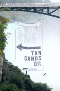 Clean energy future this way - tar sands oil back that way